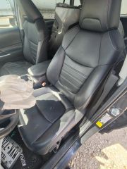 2019 Toyota RAV4 XLE Premium - Interior Front Seat Image